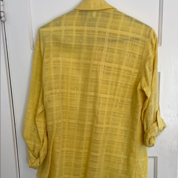 Chico's Yellow Blouse size 2 - Picture 5 of 5